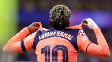 يامال يوضح موقفه من ميسي وينفي مقارنته به أو متابعة تلك الأحاديث